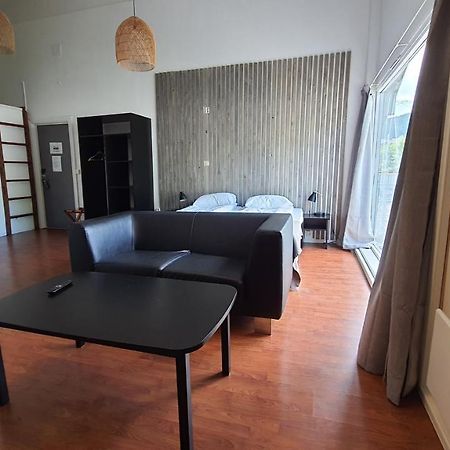 Systra Hotel Apartments Sjøholt Eksteriør billede