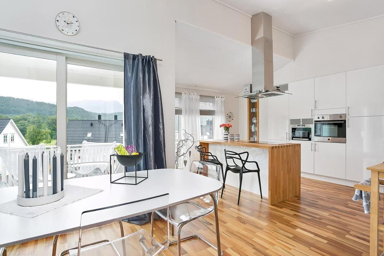 Systra Hotel Apartments Sjøholt Værelse billede